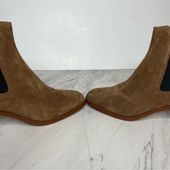 Steve Madden Rhiannon Cognac Suede Chelsea Bootie 10M - Picture 9 of 15